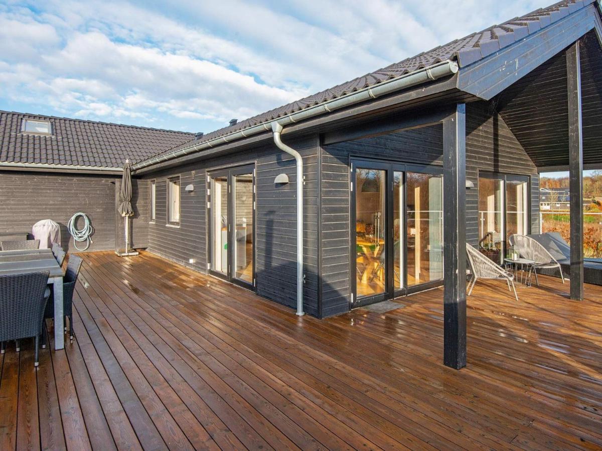 10 Person Holiday Home In Haderslev Exterior foto